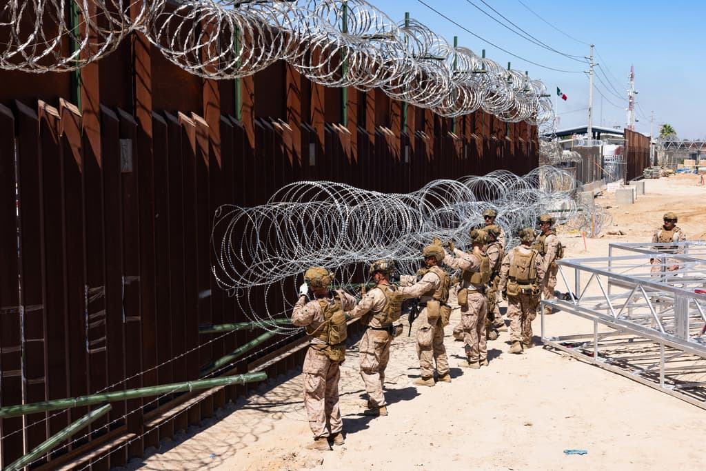 icon for How many Mexico border seats will Dems win in the house?